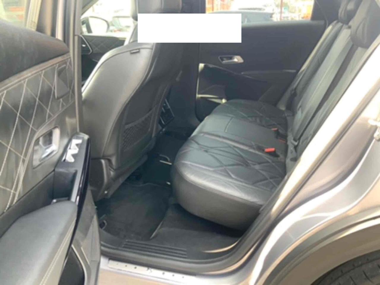 DS 7 CROSSBACK 1.5 BLUEHDI 130CV AUT. GRAND CHIC ( FARI LED - COCKPIT - CRUISE - PELLE - NAVI - MIRROR - PDC - TELECAMERA POST. - CERCHI 20 )