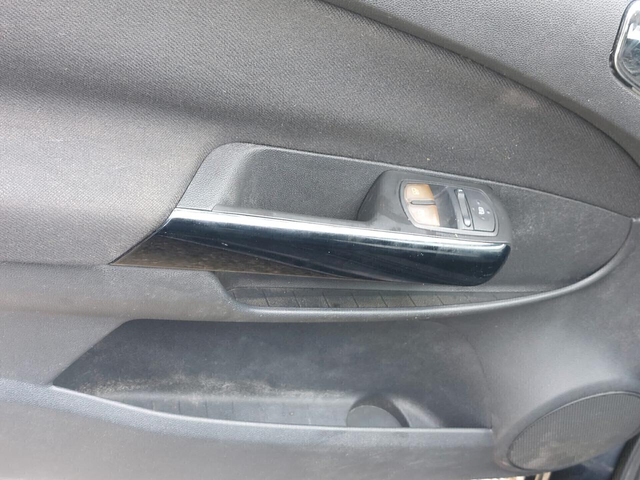Opel Corsa 1.2 3 porte Sport