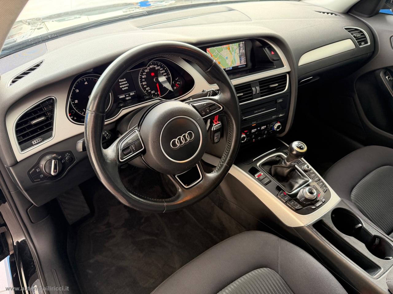 AUDI A4 Avant 2.0 TDI clean diesel S-LINE
