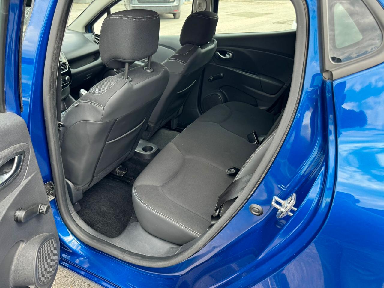 Renault Clio dCi 8V 90 CV 5 porte Business garanzia 12 mesi