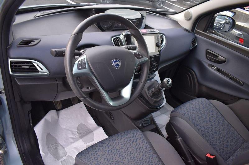 Lancia Ypsilon Ypsilon 1.0 FireFly 5 porte S&S Hybrid Gold Plus