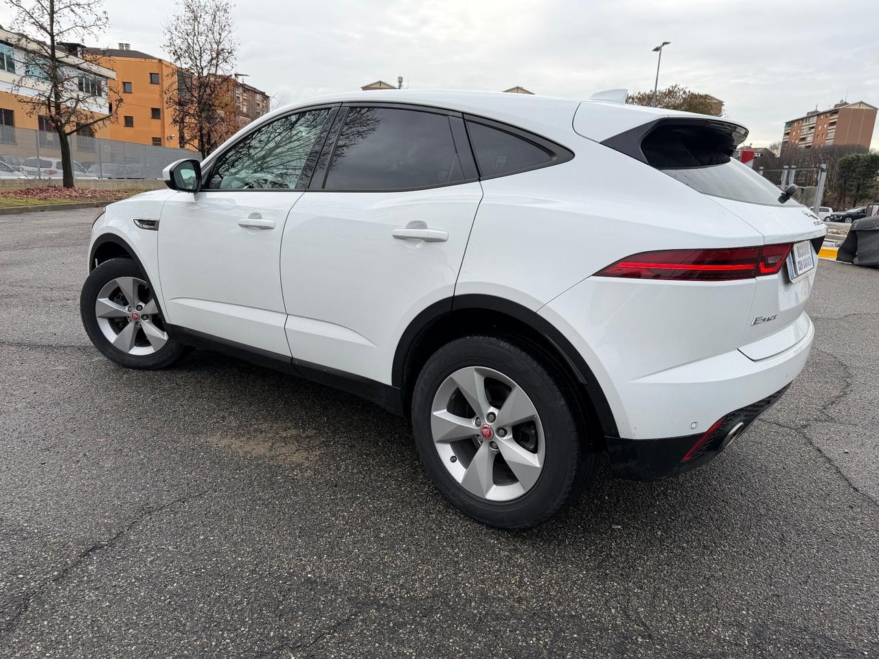 Jaguar E-Pace 2.0D 180 CV AWD S