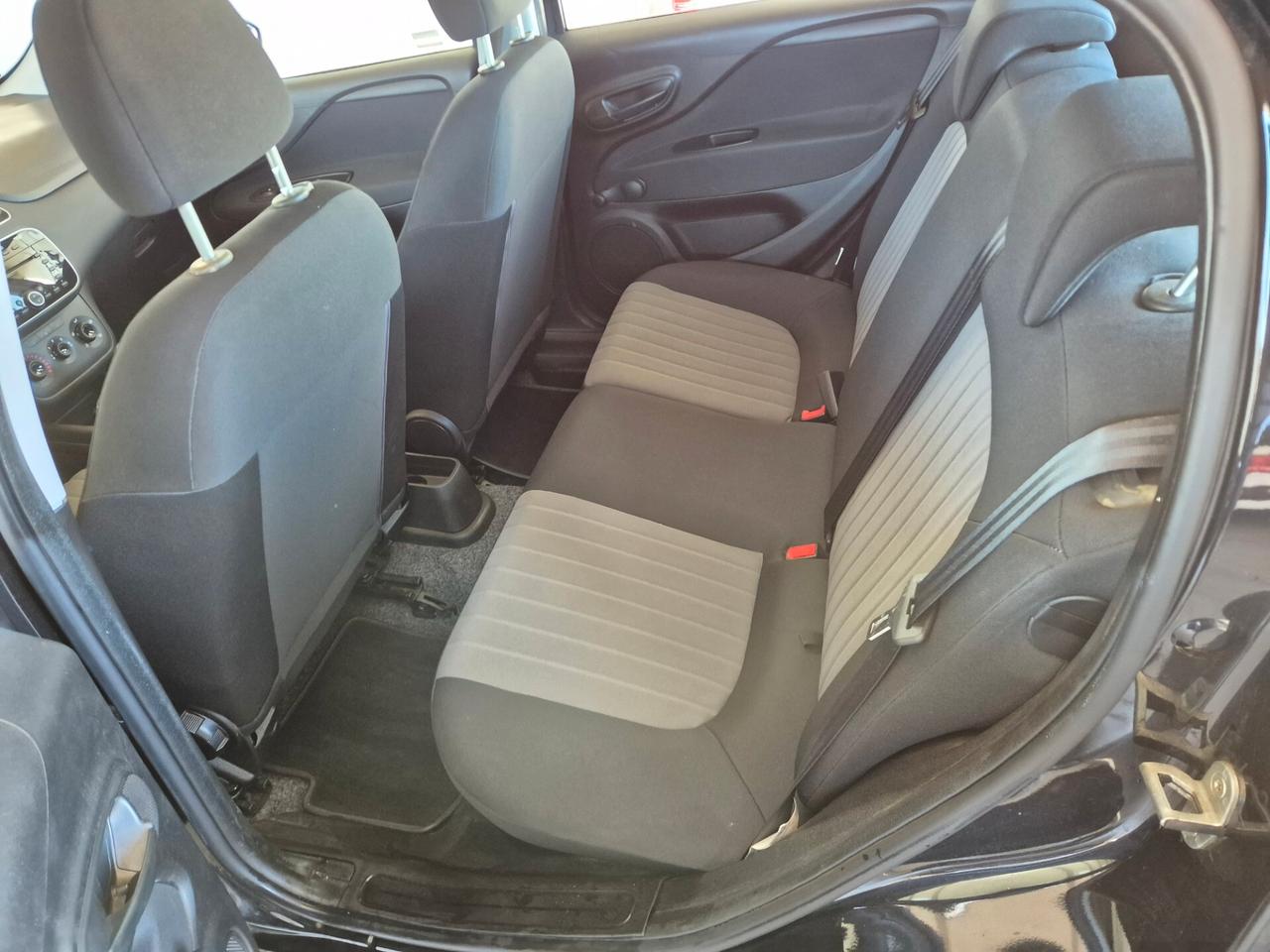 Fiat Punto 1.3 MJT II S&S 95 CV 5 porte Street