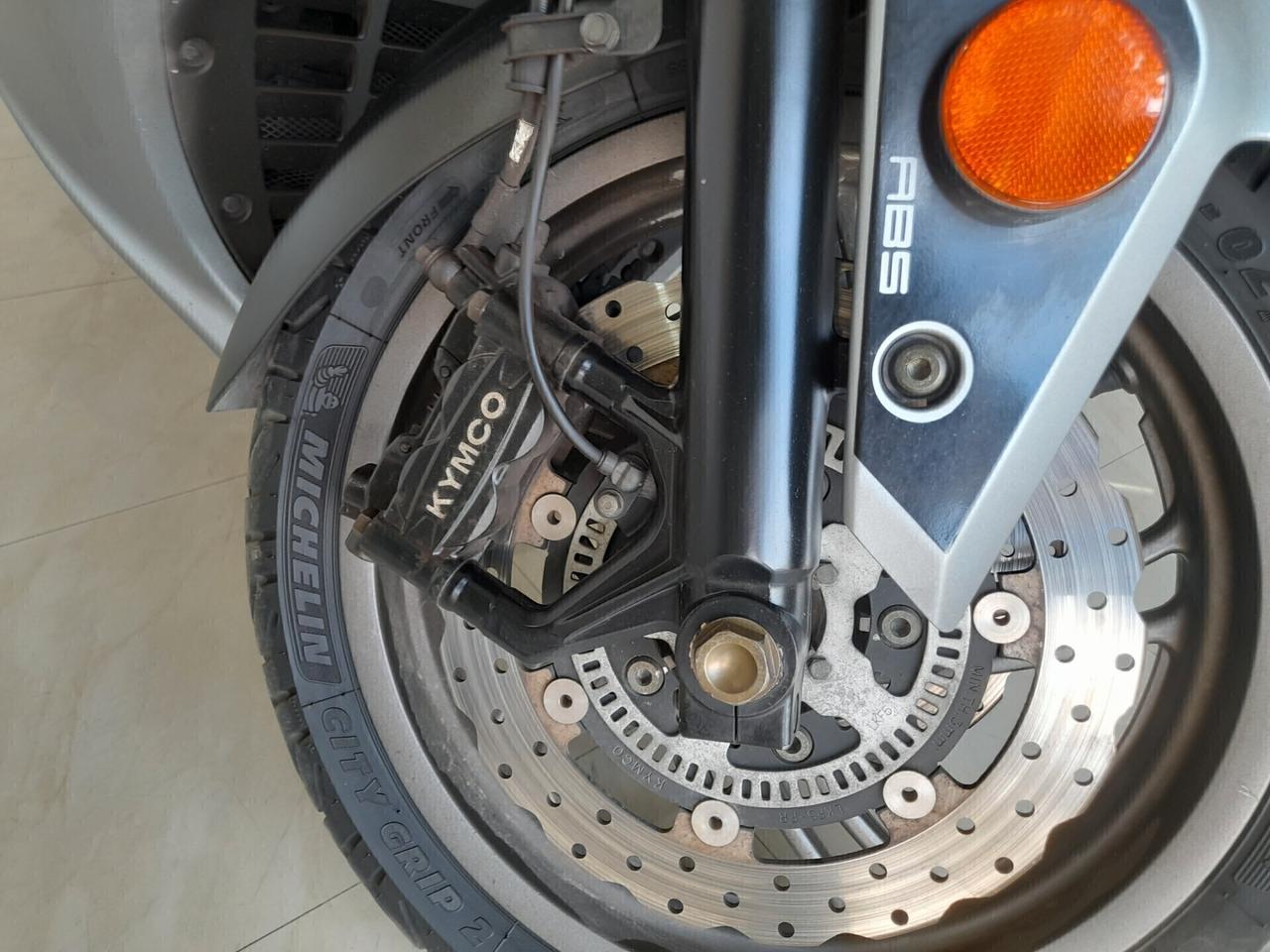 Kymco Xciting 400i