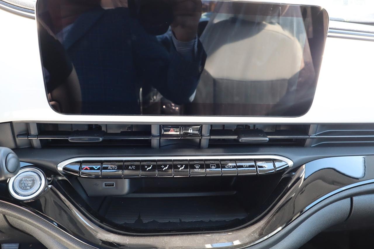 FIAT New 500 1.0cc 65cv Hybrid ICON + Pack Comfort