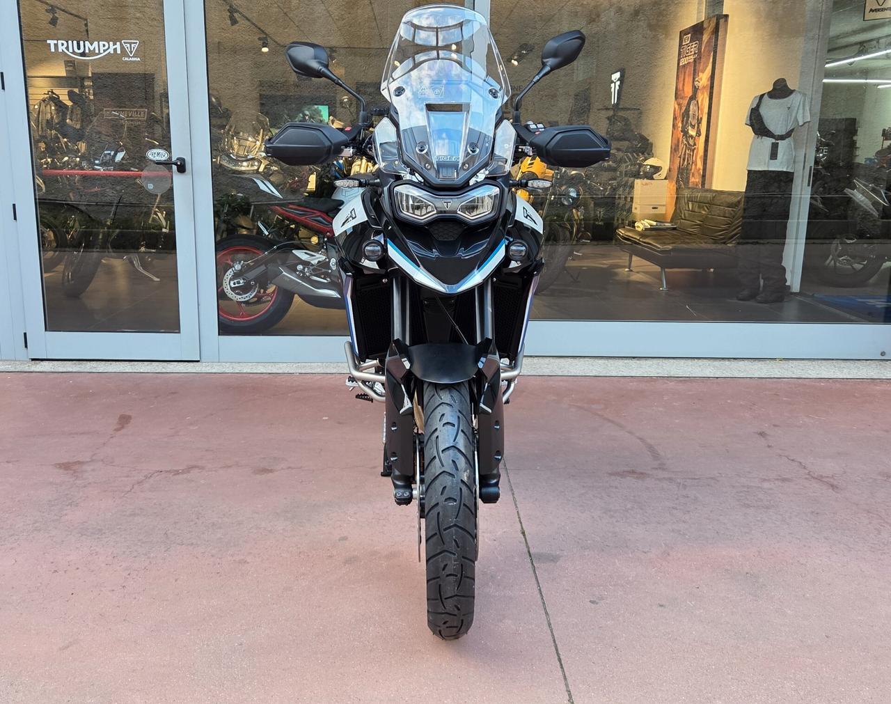 Triumph Tiger 900 Alpine Limited Edition