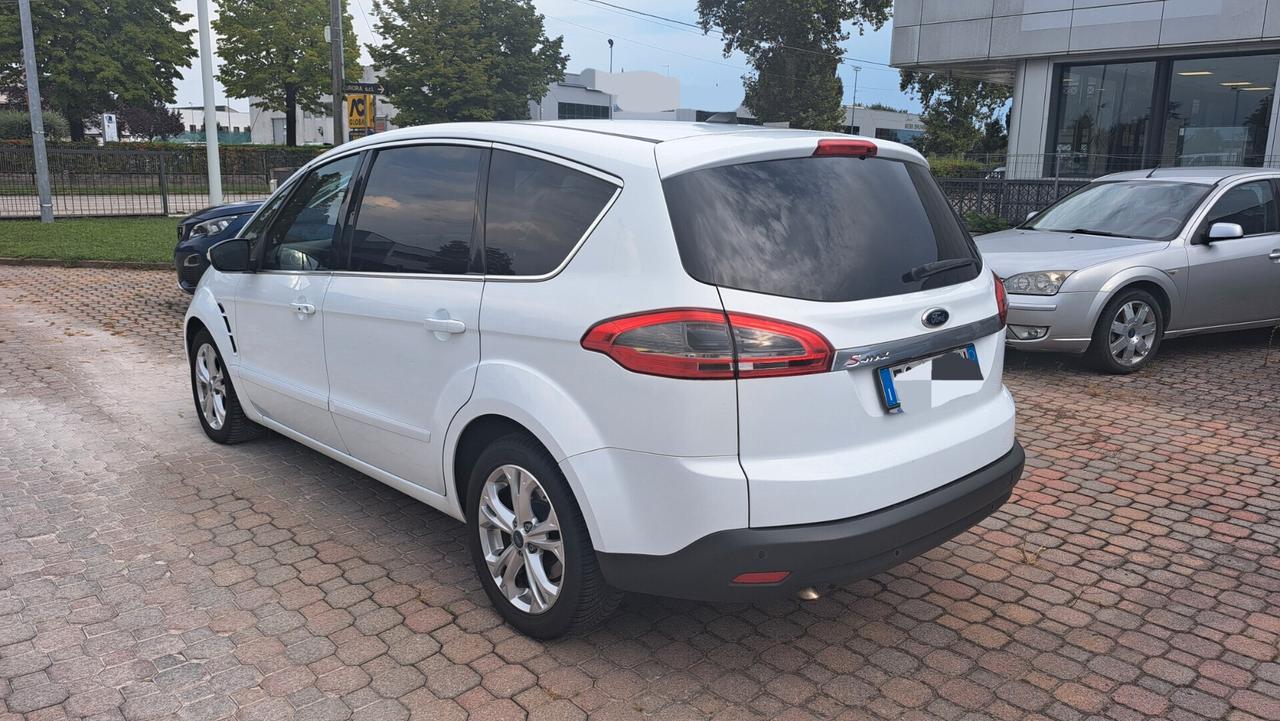 Ford S-Max 2.0 TDCi 163CV Powershift 7 posti Titanium Nav