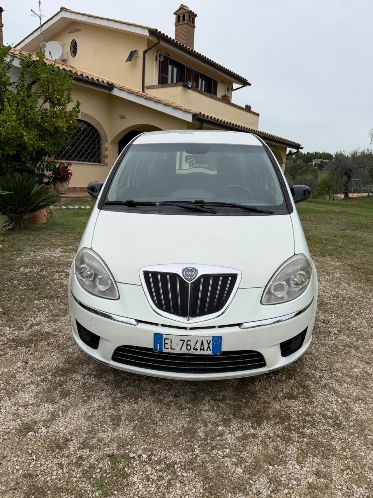 Lancia MUSA 1.4 8V Ecochic (GPL) Gold