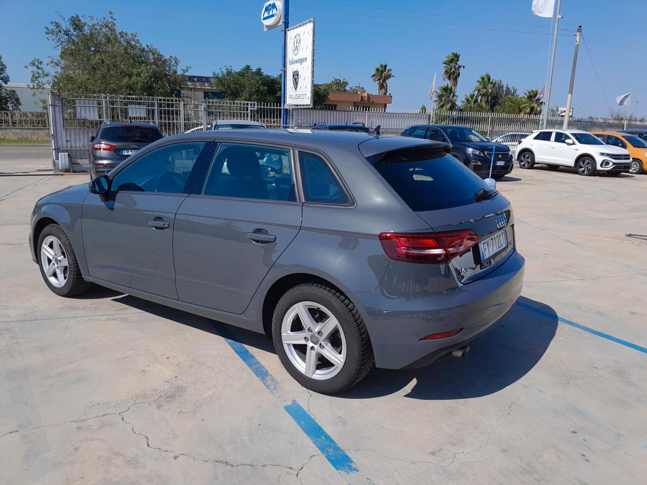 AUDI A3 SPORTBACK 30 1.6 TDI 115CV CAMBIO AUTOMATICO