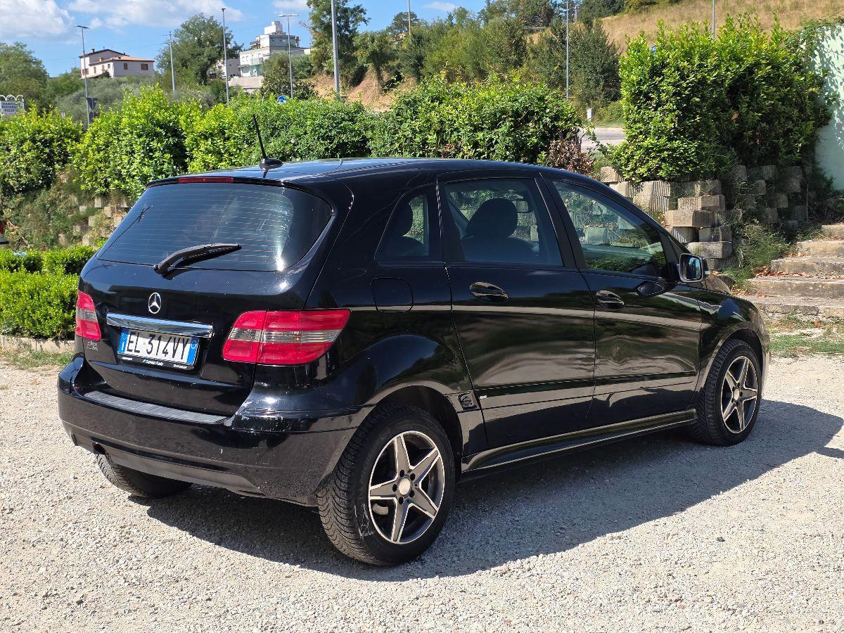 MERCEDES Classe B 170 BlueEFFICIENCY METANO