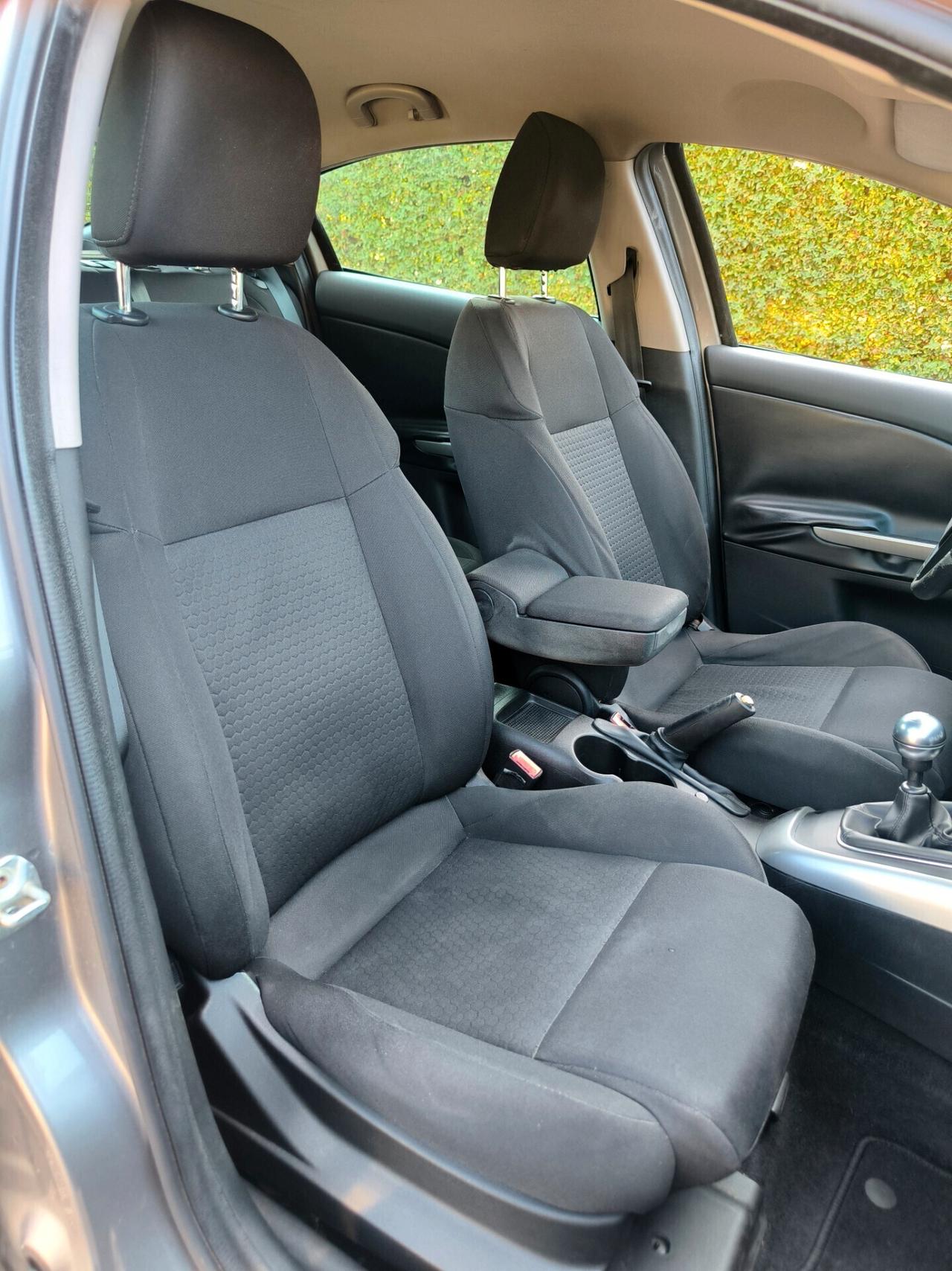 Alfa Romeo Giulietta 1.4 Turbo 120 CV GPL Distinctive