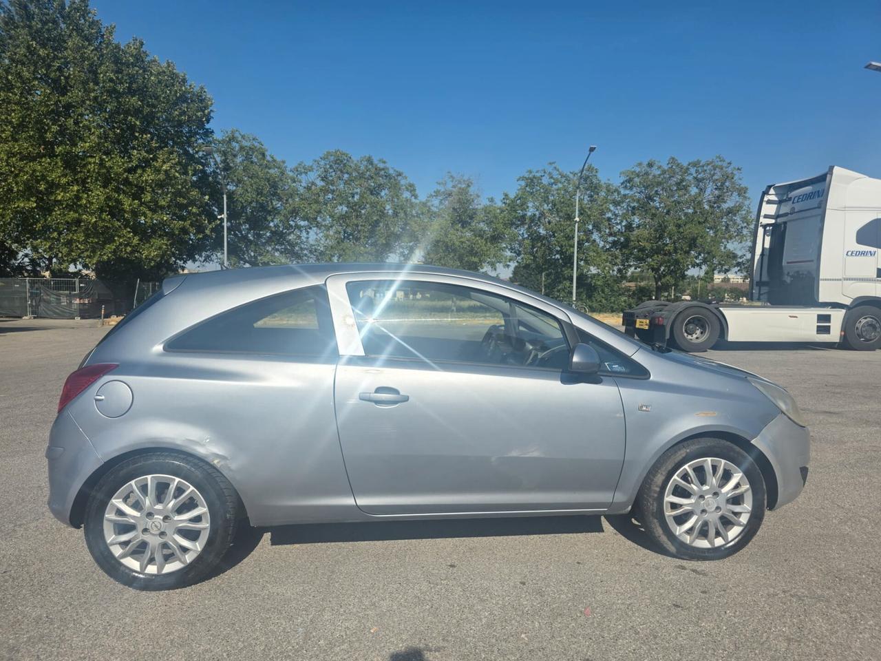 Opel Corsa 1.2 85CV 5 porte GPL-TECH Elective