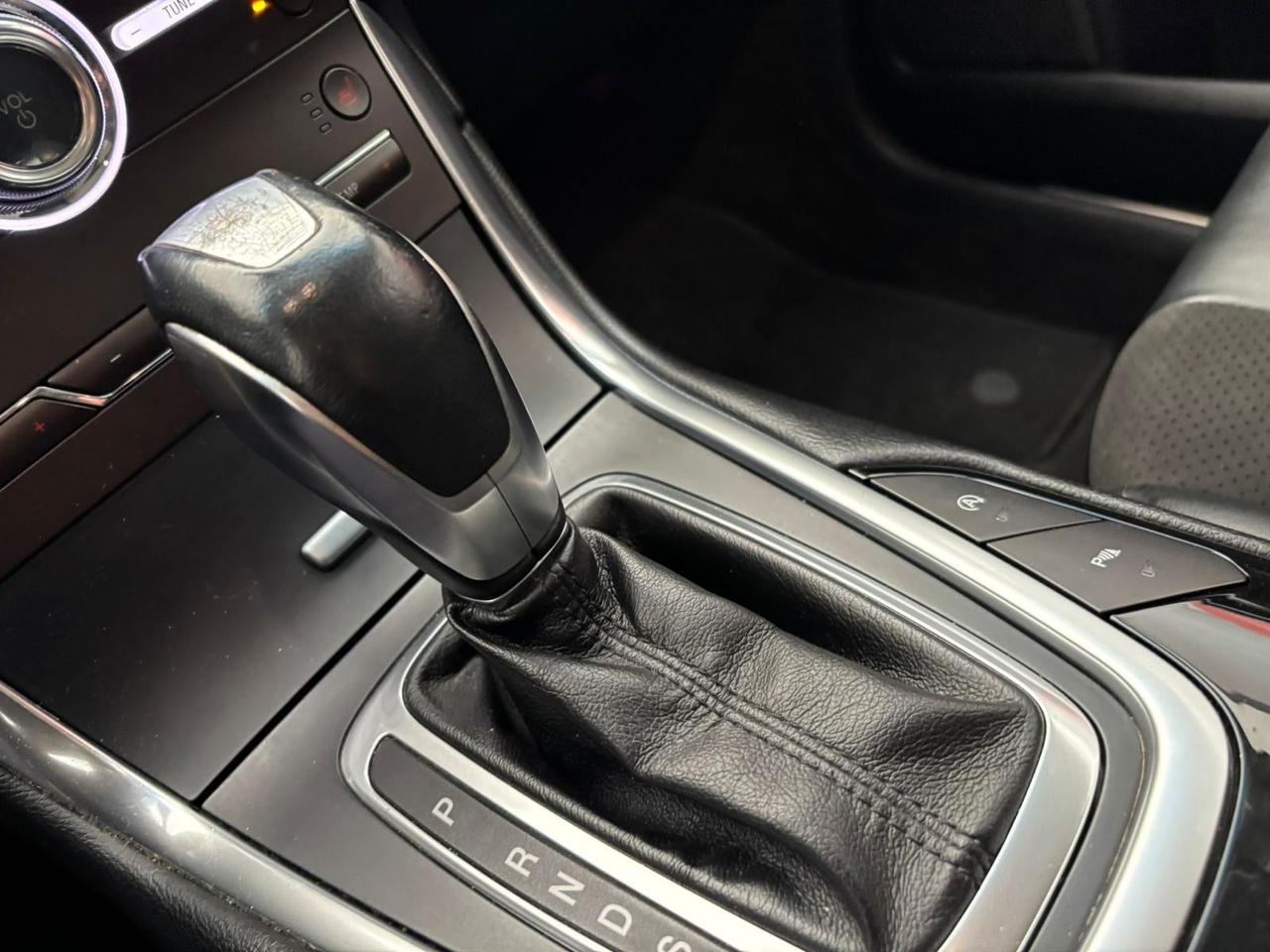 Ford Edge 2.0 TDCI 210 CV AWD S&S Powershift ST Line