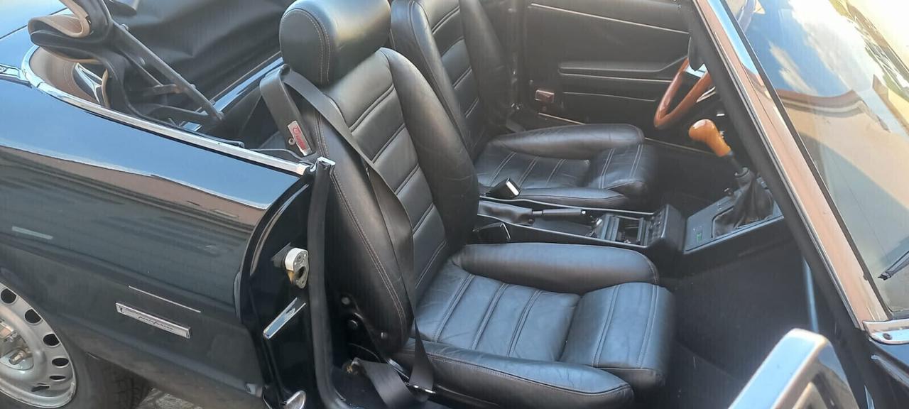 Alfa Romeo Spider 2.0 carburatori