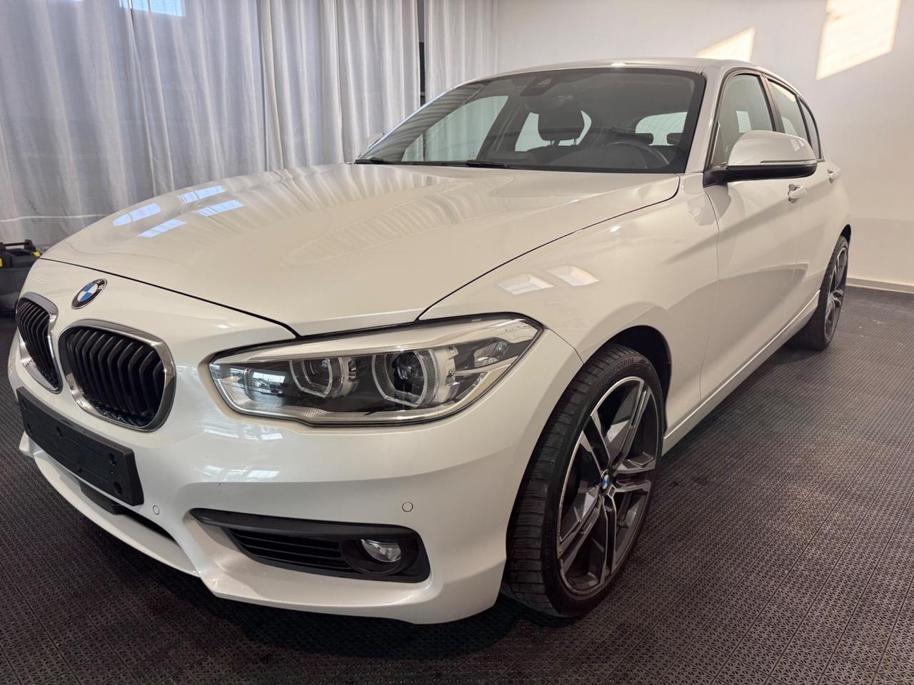 Bmw 116 116d 5p. Sport