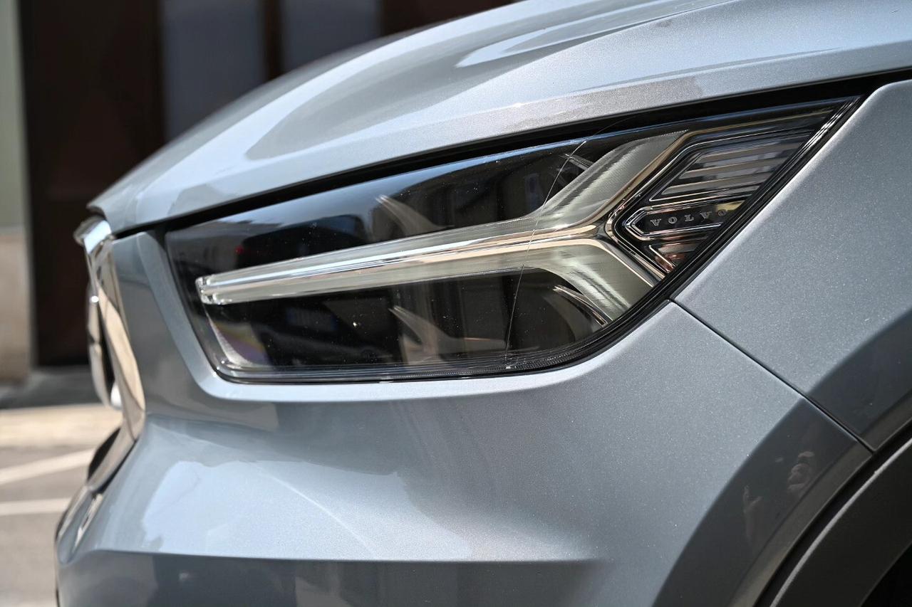 Volvo XC40 D4 AWD 190 CV TETT0