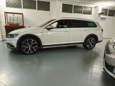 Volkswagen Passat Alltrack 2.0 TDI 190 CV 4MOTION DSG BMT