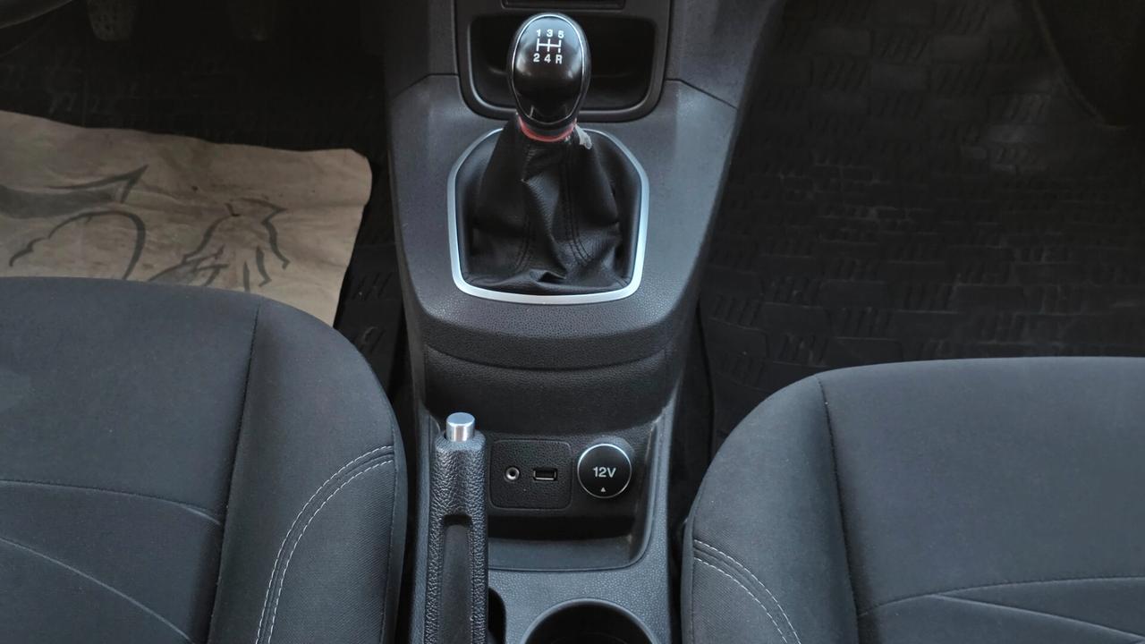 Ford Fiesta 1.5 TDCi 75CV 5 porte Titanium