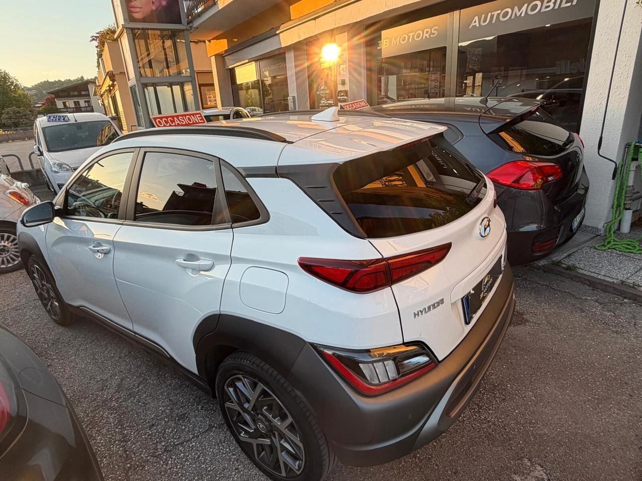 Hyundai Kona HEV 1.6 DCT full hybrid 142 cv