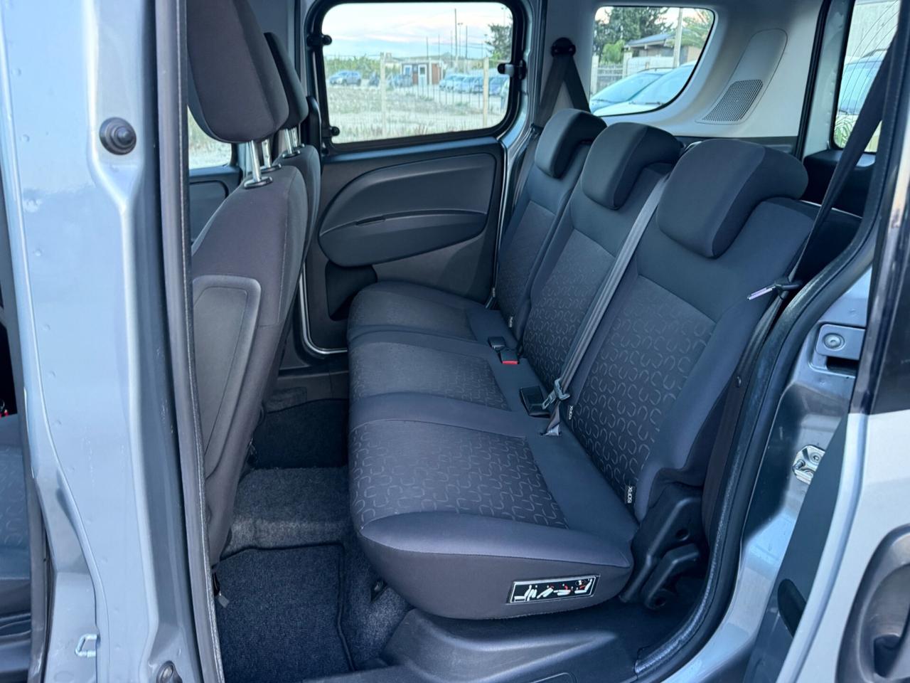 Fiat Doblò 1.6 MJT 105CV 5 posti 2013