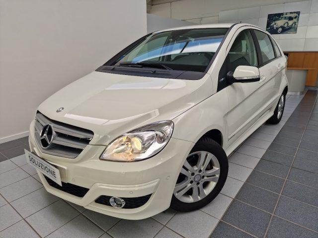 MERCEDES-BENZ B 180 BlueEFFICIENCY Executive