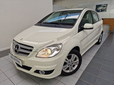 MERCEDES-BENZ B 180 BlueEFFICIENCY Executive