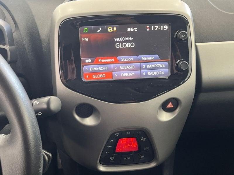 Toyota Aygo Aygo 5p 1.0 x-play tss