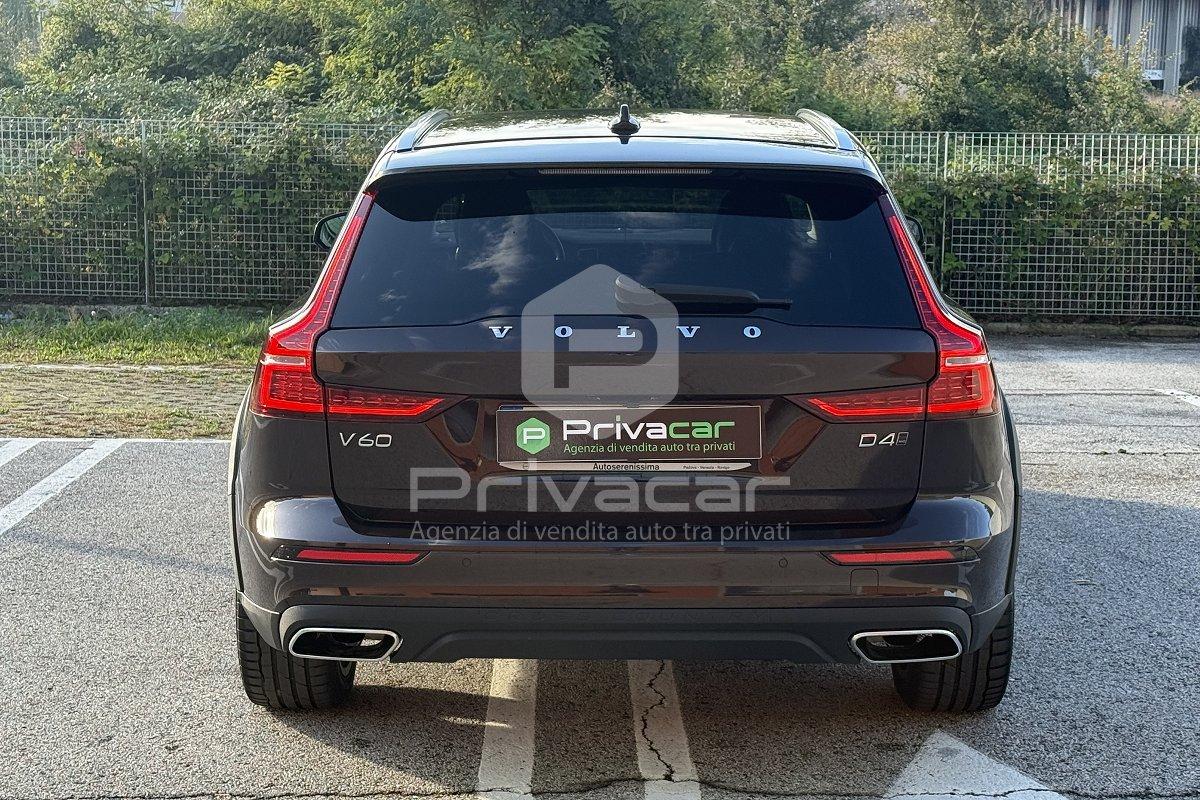 VOLVO V60 Cross Country D4 AWD Geartronic Business Plus