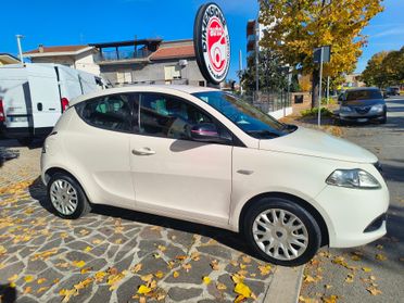 Lancia Ypsilon 1.2 69 CV 5 porte GPL Ecochic Silver