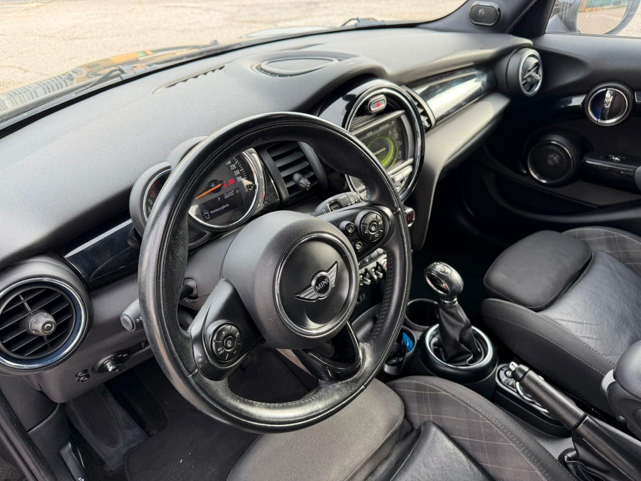 Mini 1.5 Cooper D Hype