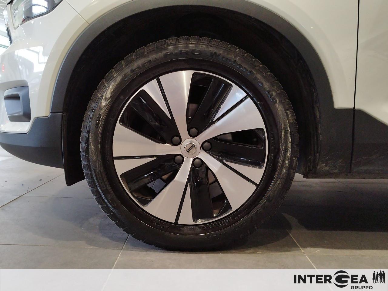 VOLVO XC40 1.5 t2 Momentum Pro auto my21
