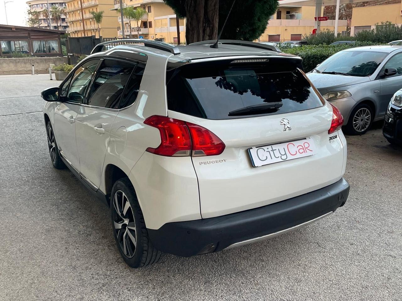 Peugeot 2008 1.6 e-HDi 92 CV Allure