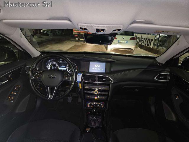 INFINITI Q30 1.5d Premium 109cv - KM CERTIFICATI - FL553AM