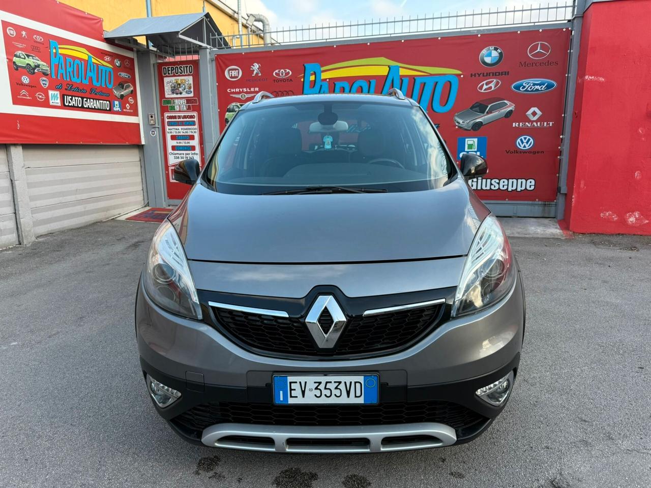 Renault Scenic XMod Cross 1.5 dCi 110cv - 2014
