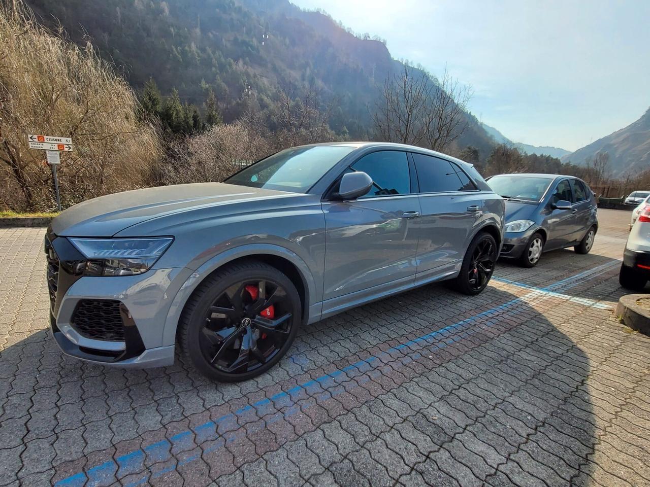 Audi Q8 RS TFSI V8 QUATTRO TIPTRONIC – 600 CV (441 kW)