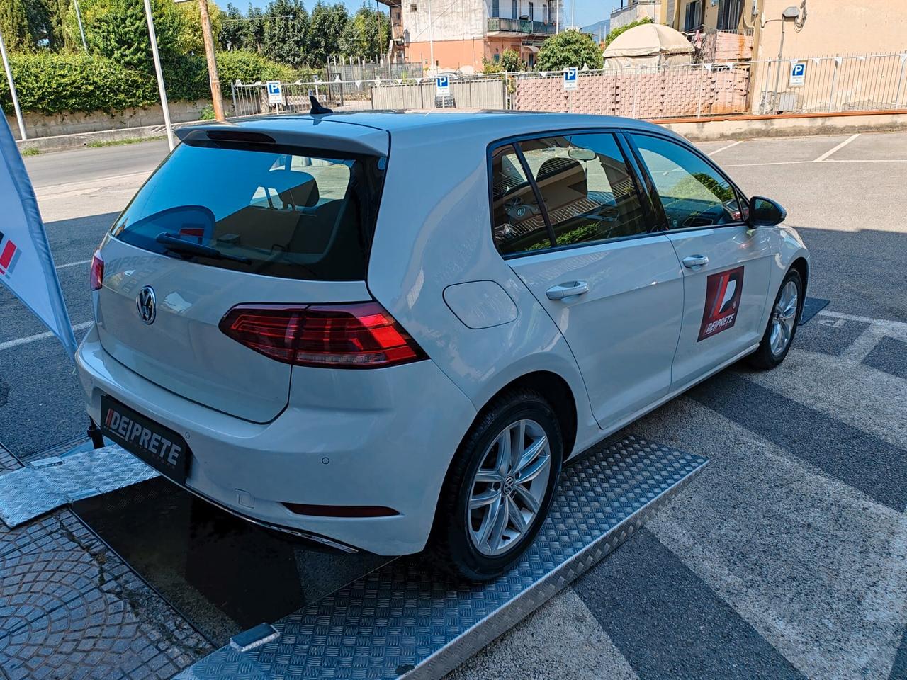 Volkswagen Golf 1.6 TDI 5p. Business BlueMotion Technology