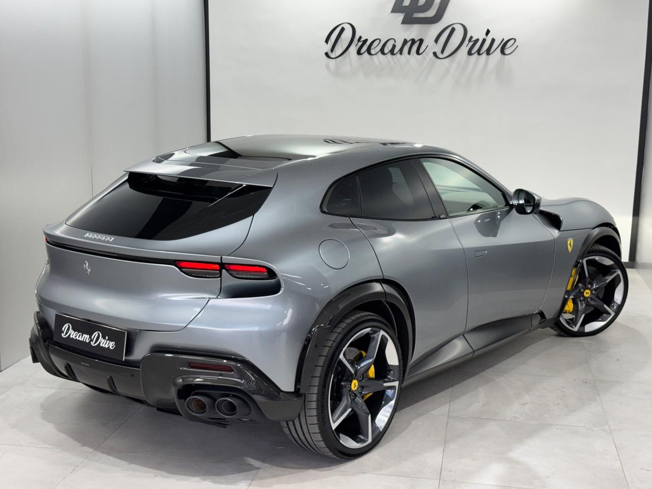 Ferrari Purosangue 6.5 V12 725 CV F1 DCT 8 rapporti – Extracampionari