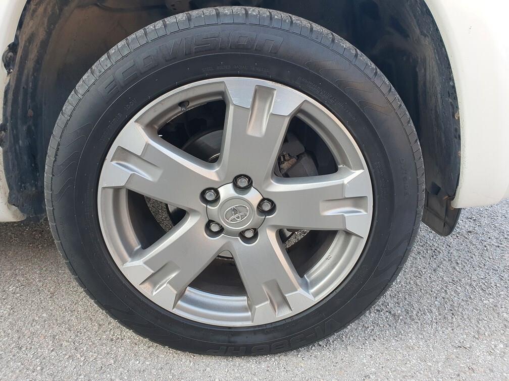 Toyota RAV4 2.2 D4D 150CV 4WD 5p. Luxury