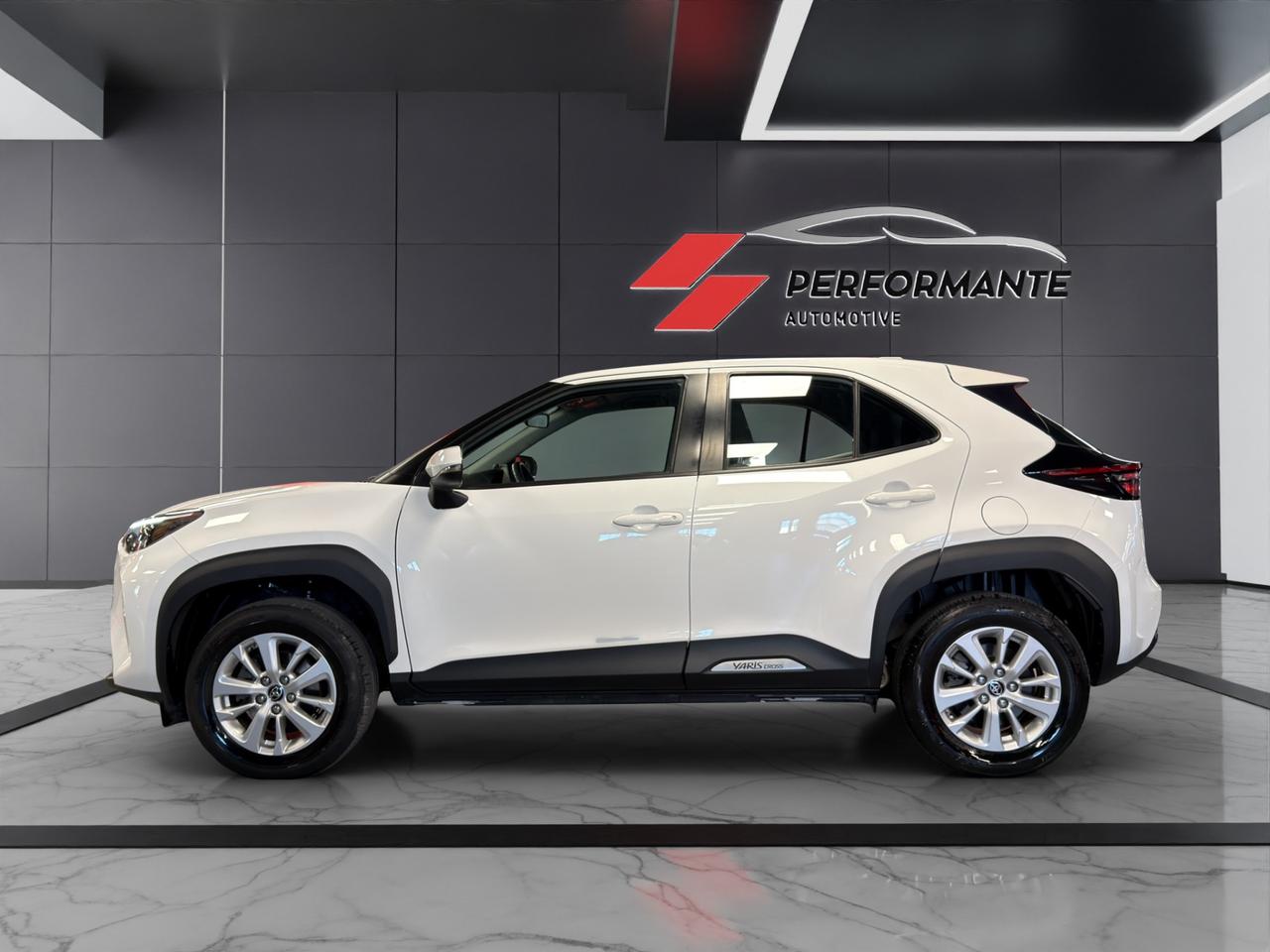 Toyota Yaris Cross 1.5h Business fwd 116cv e-cvt