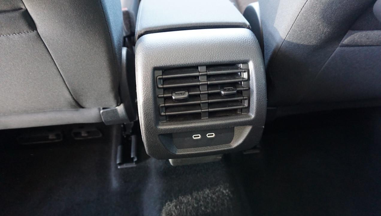 FORD Tourneo Connect V761 2.0 ecoblue 122cv Titanium auto