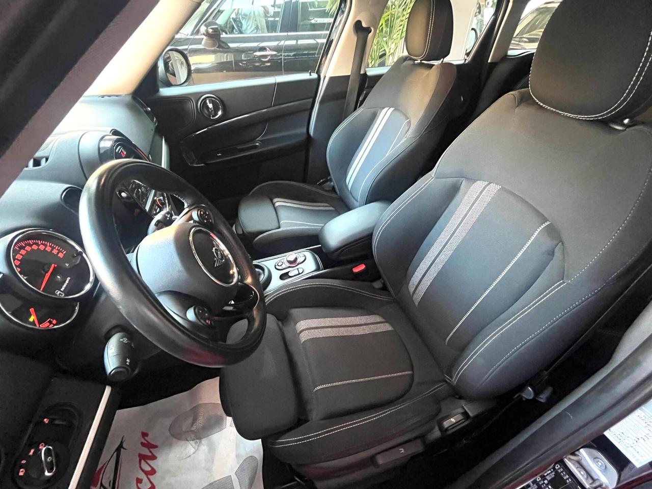 MINI COOPER SD COUNTRYMAN 2.0 BUSINESS AUTOMATICA NAVI CERCHI 19 XENO