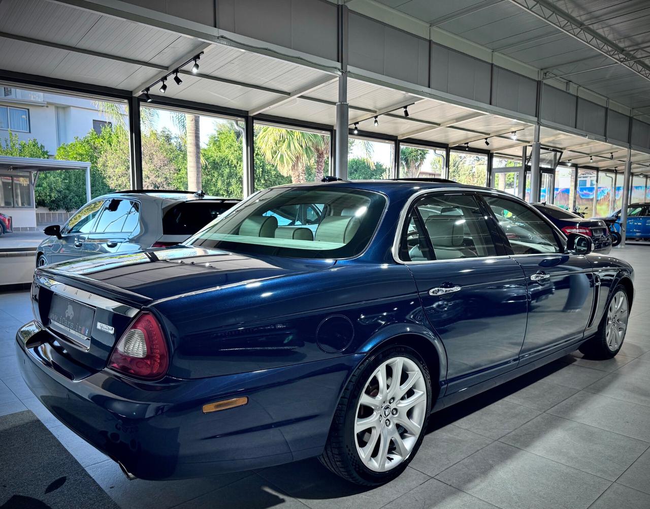 Jaguar XJ Sovereign