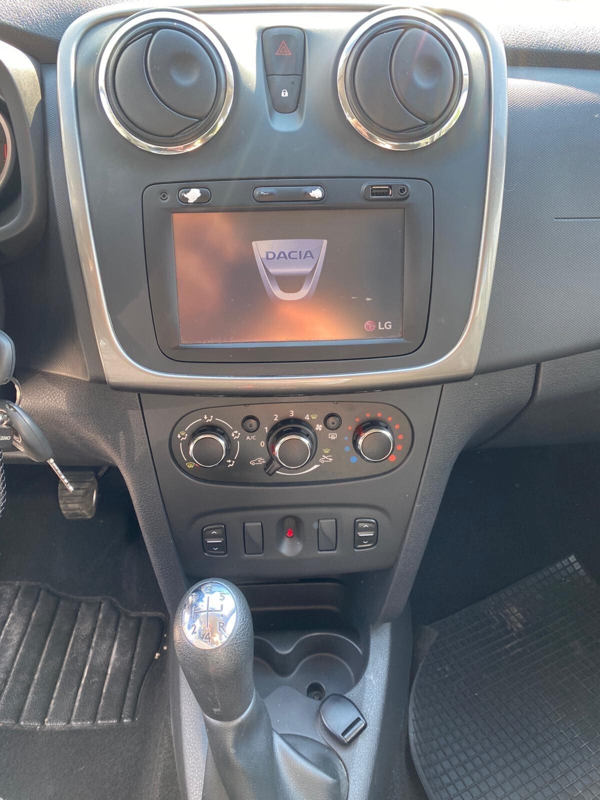 Dacia Sandero 900 TCe 12V 90CV Lauréate GPL