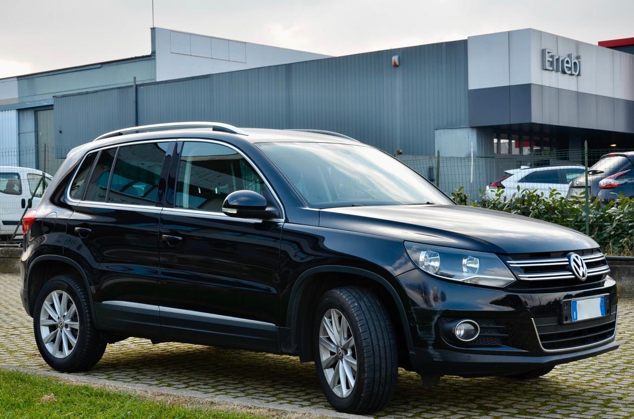 Volkswagen Tiguan 2.0 TDI 150CV Sport 4MOTION DSG , UNICOPROPRIETARIO, UFF ITALIANA, SERVICE UFF, NAVI, RETROCAMERA, PERMUTE