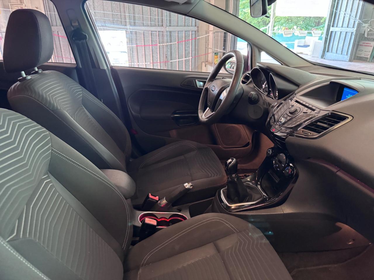 Ford Fiesta 1.2 60CV 5 porte Titanium