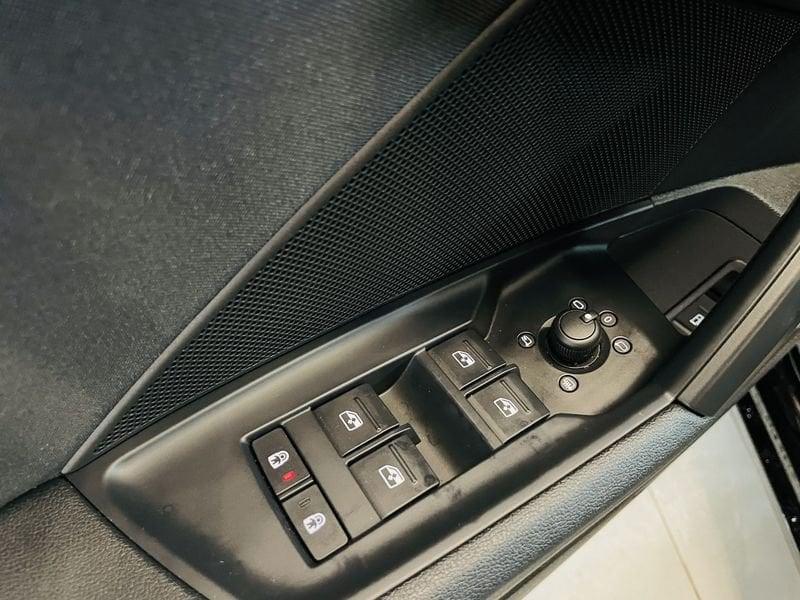 Audi A3 SPB 40 TFSI e S tronic PHEV Business Advanced