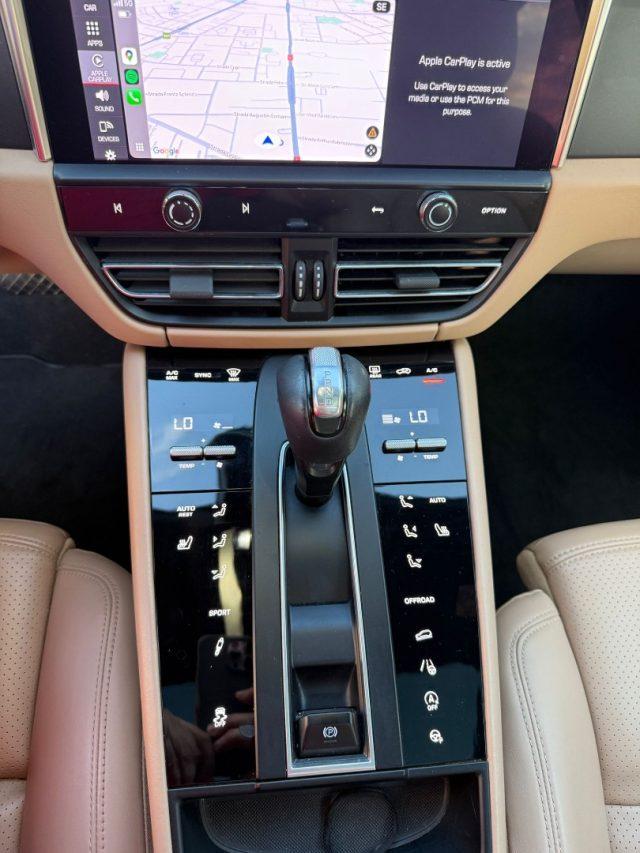 PORSCHE Macan 2.0 TETTO/PELLE 265CV