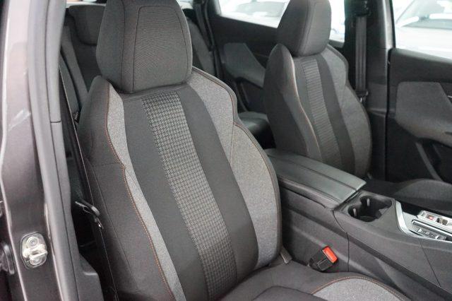 PEUGEOT 5008 BlueHDi 130 S&S EAT8 Active Business 7 POSTI