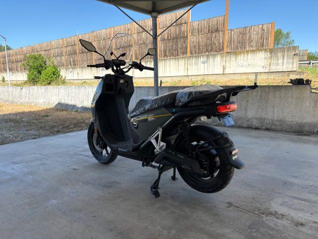 SUPER SOCO CPX VMOTO ELETTRICO L3 = 125cc 2 BATTERIA - ECO INCENT