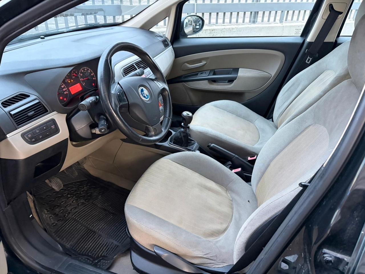 Fiat Grande Punto 1.3 MJT 90 CV 5 porte Emotion